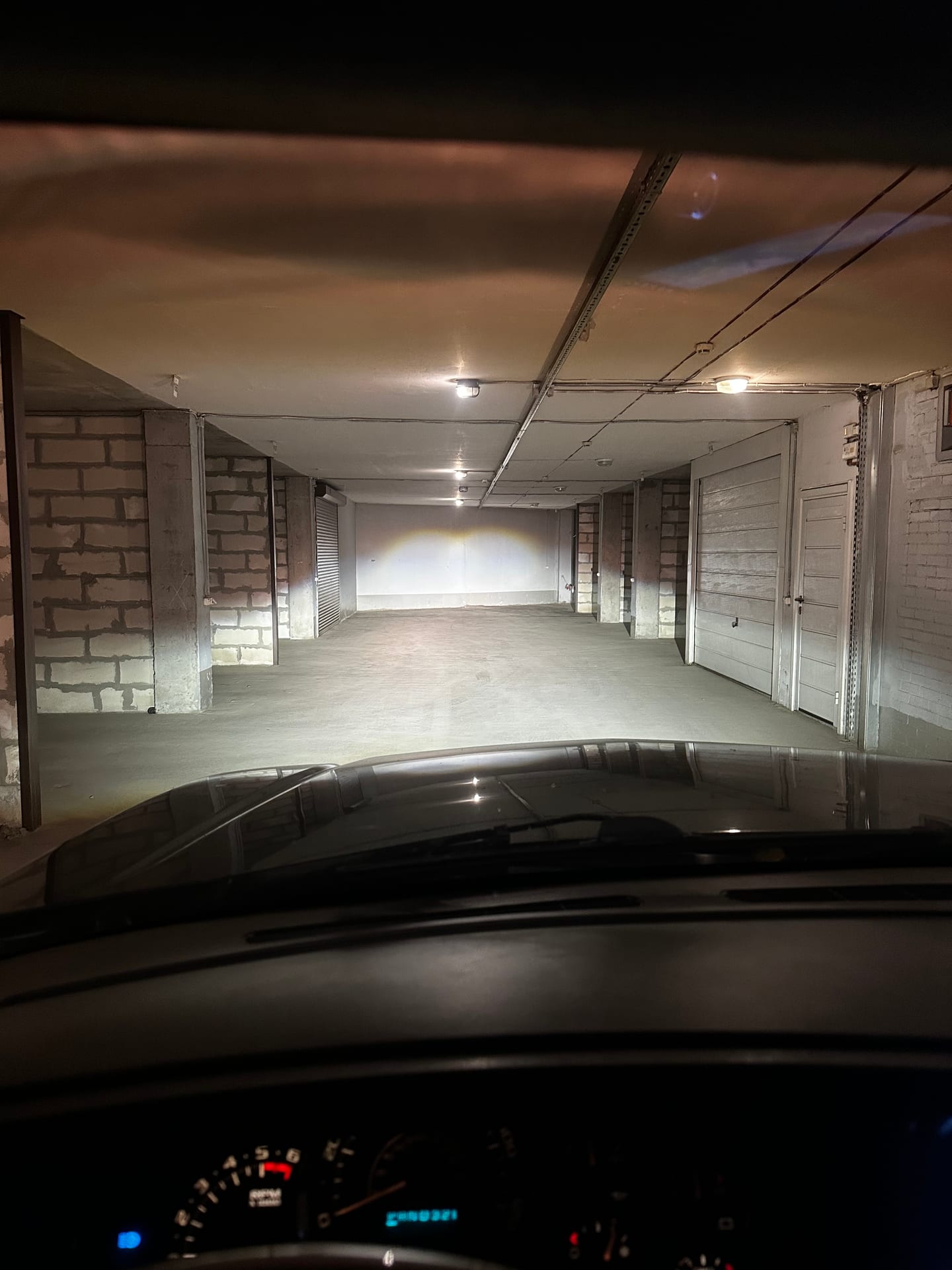 Cadillac Escalade — замена линз в Alfa-Car, фото 10