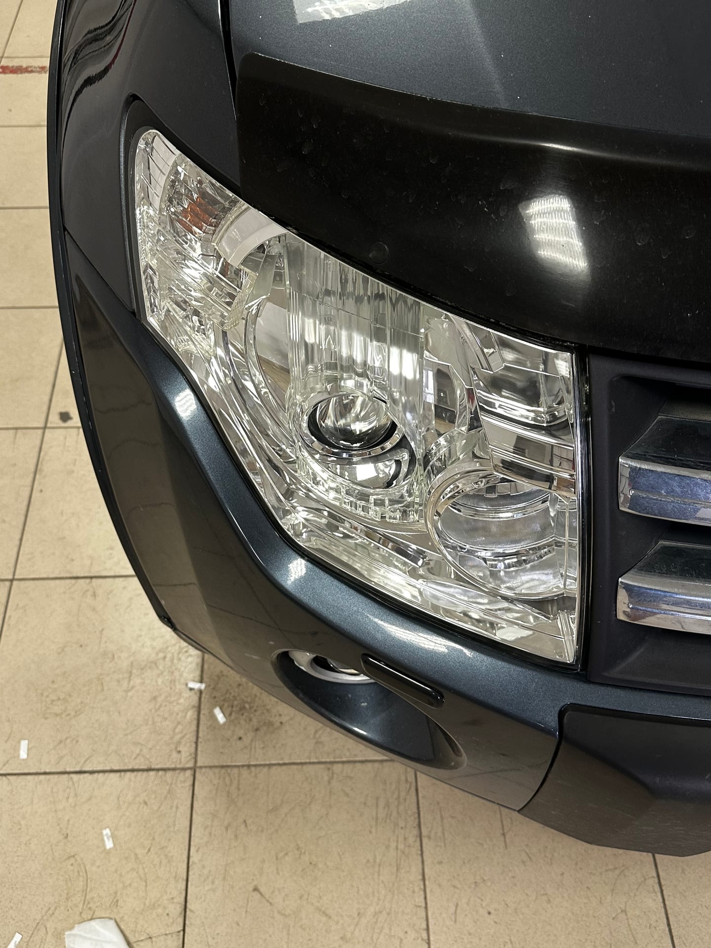 Mitsubishi Pajero — замена линз в Alfa-Car, фото 10