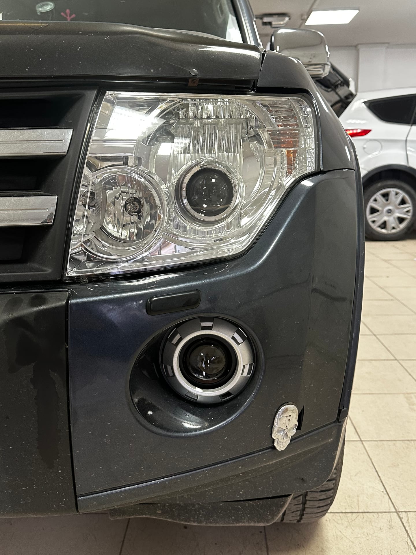 Mitsubishi Pajero — замена линз в Alfa-Car, фото 9