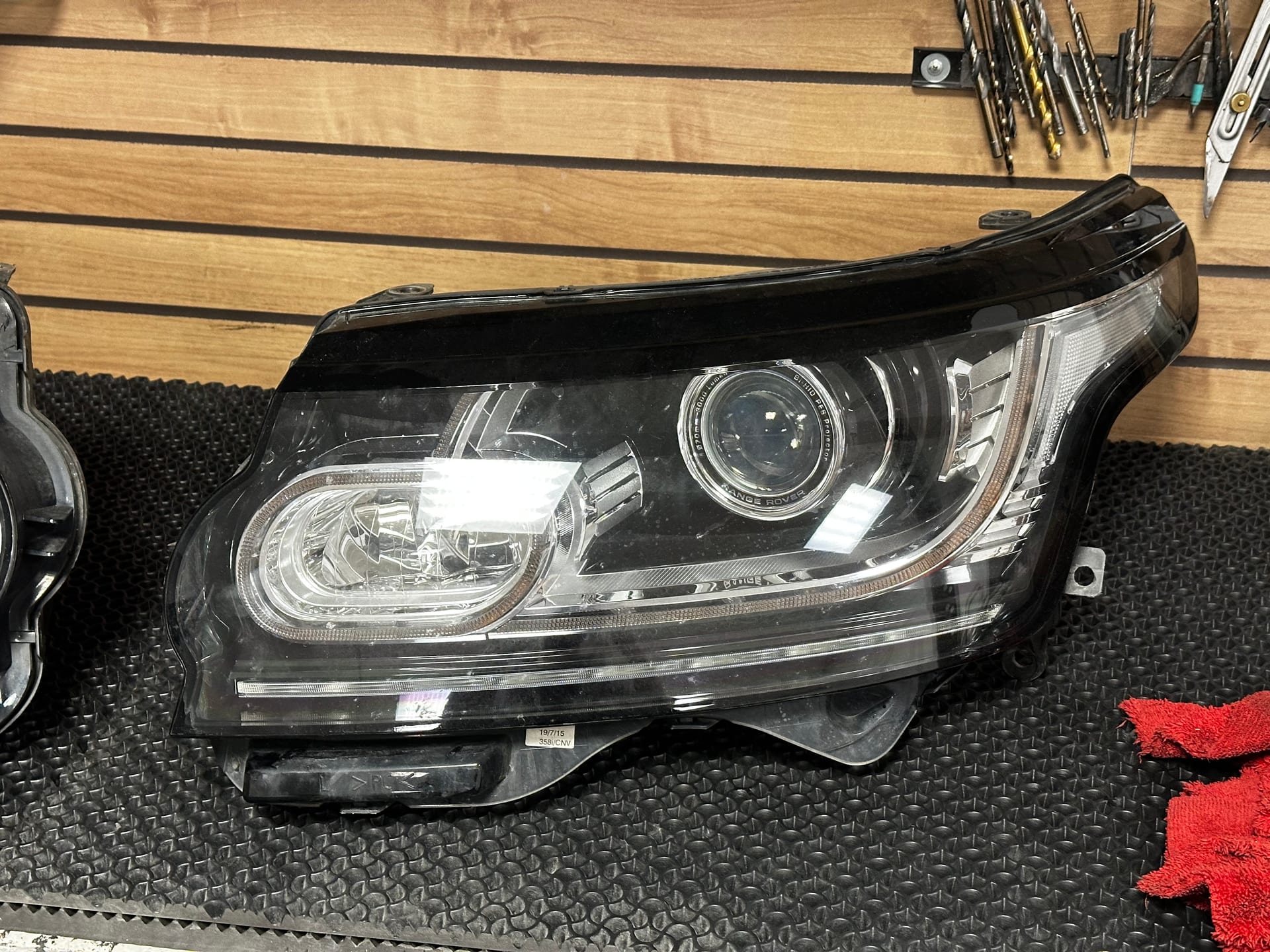 Land Rover Range Rover — замена линз в Alfa-Car, фото 12