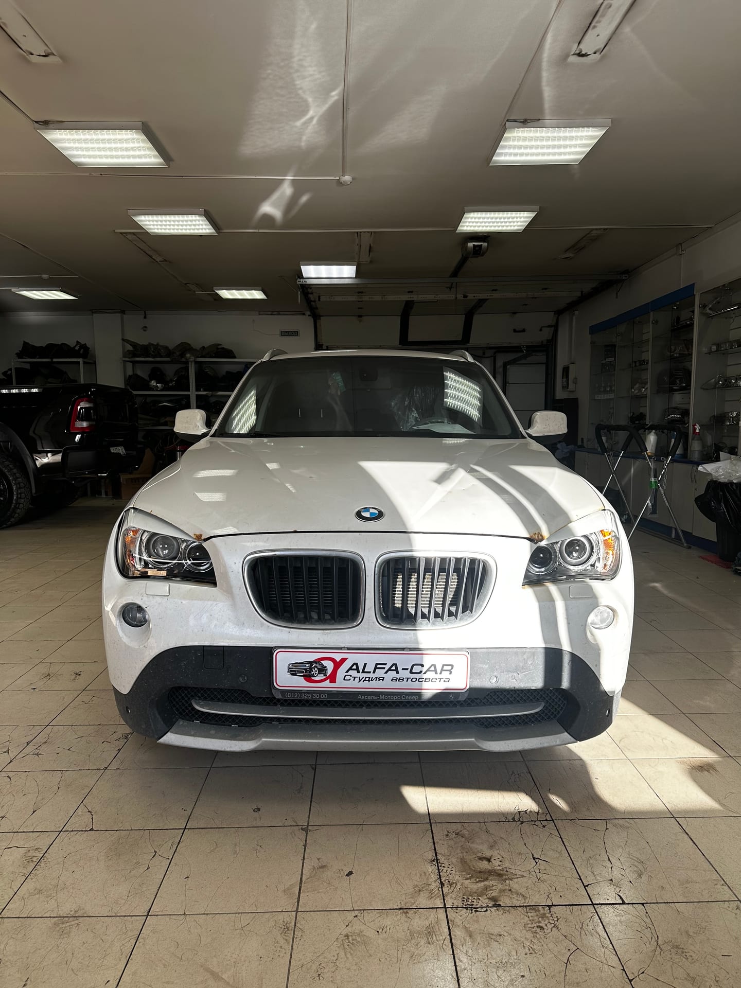 BMW X1 — замена линз в Alfa-Car, фото 6