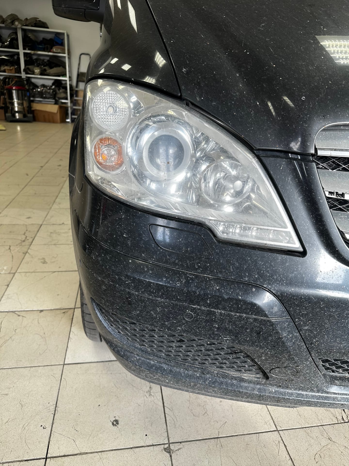 Mercedes-Benz Viano — замена линз в Alfa-Car, фото 3