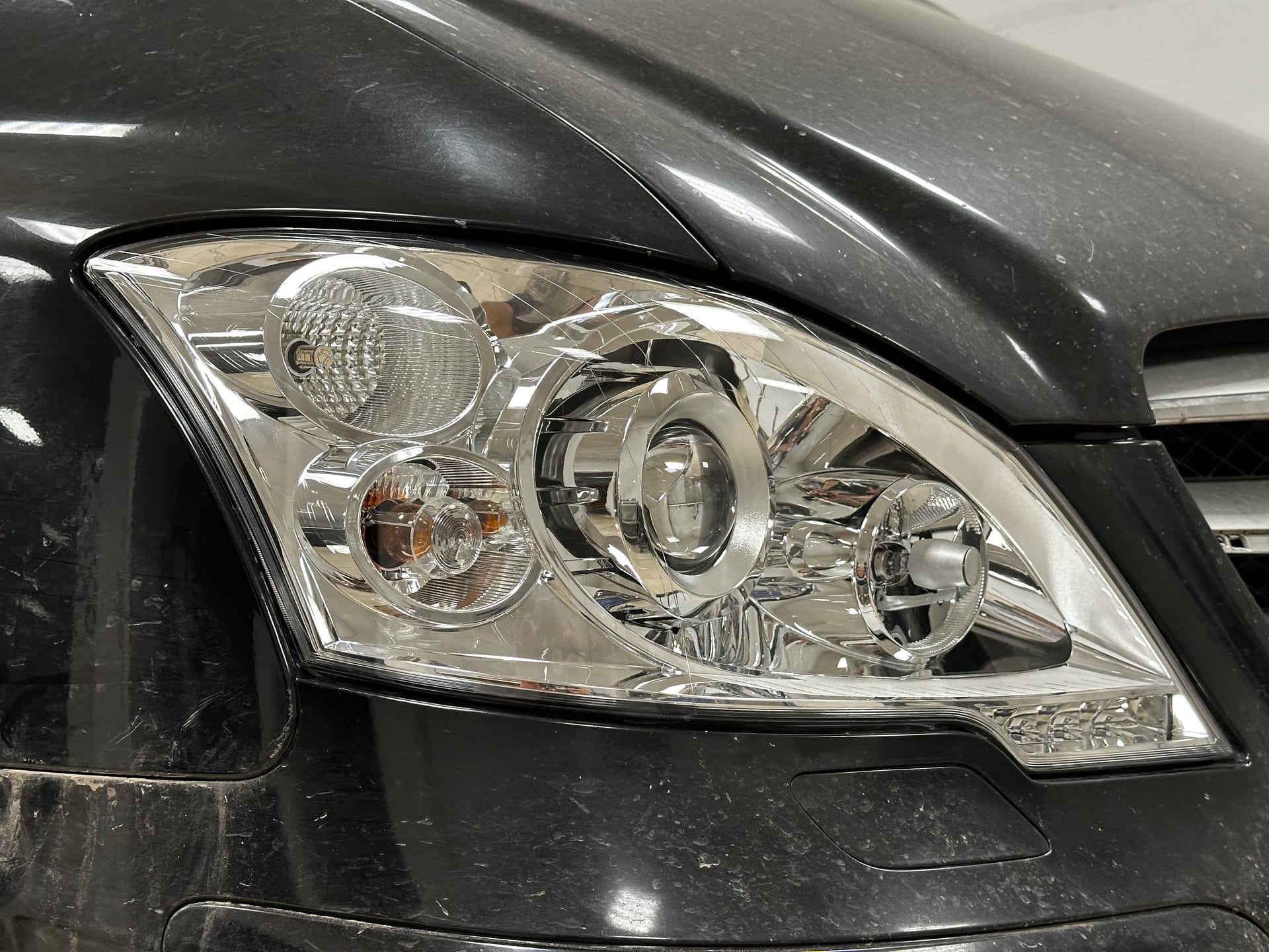 Mercedes-Benz Viano — замена линз в Alfa-Car, фото 9