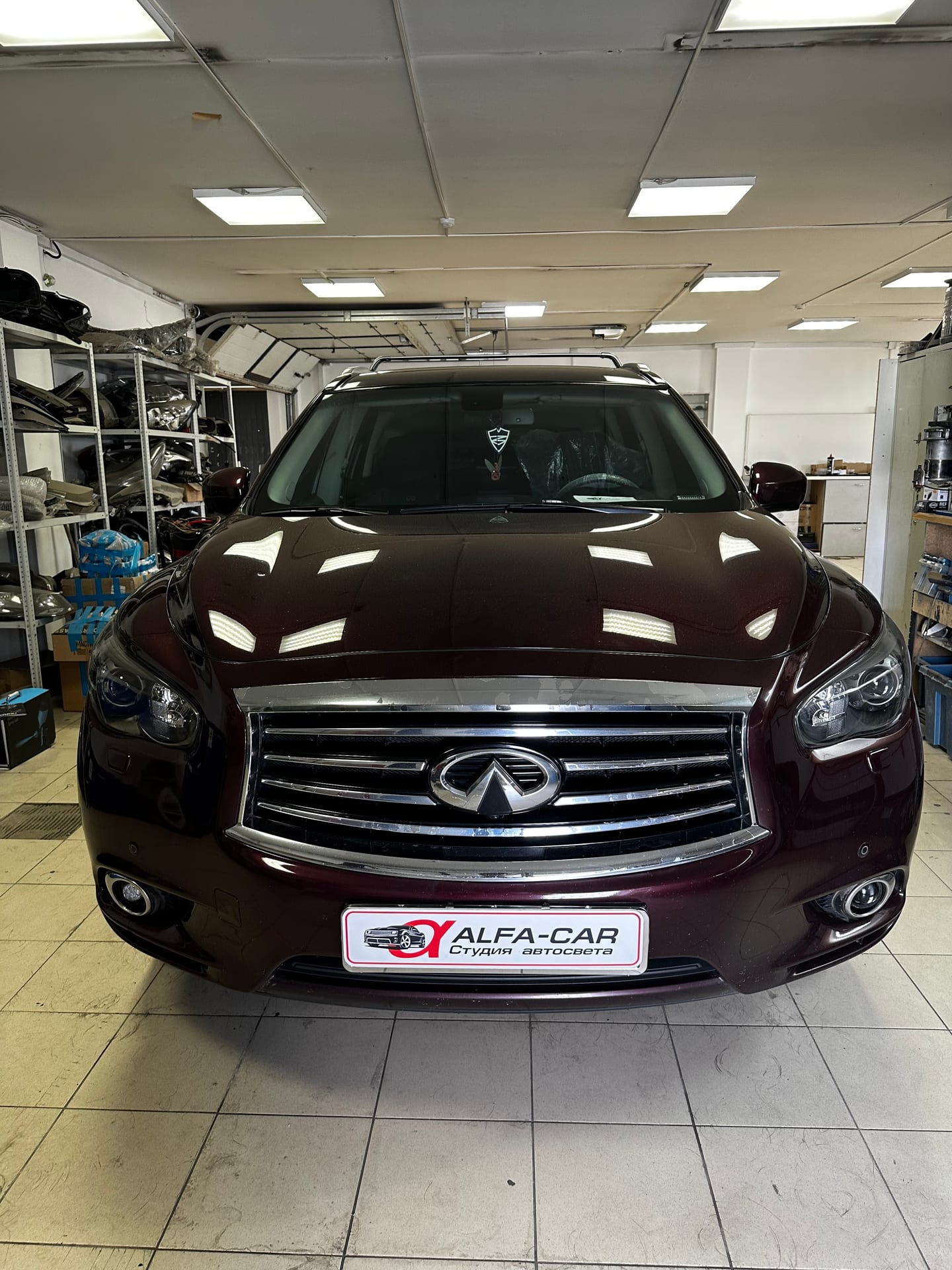 Infiniti JX-Series — замена линз