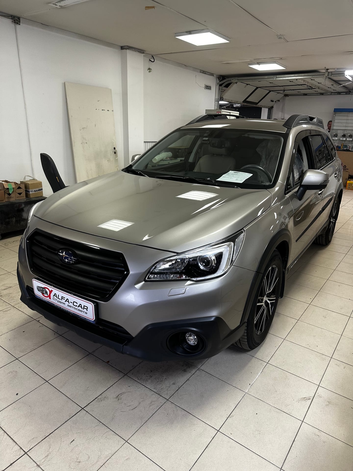 Subaru Outback — замена линз в Alfa-Car, фото 3