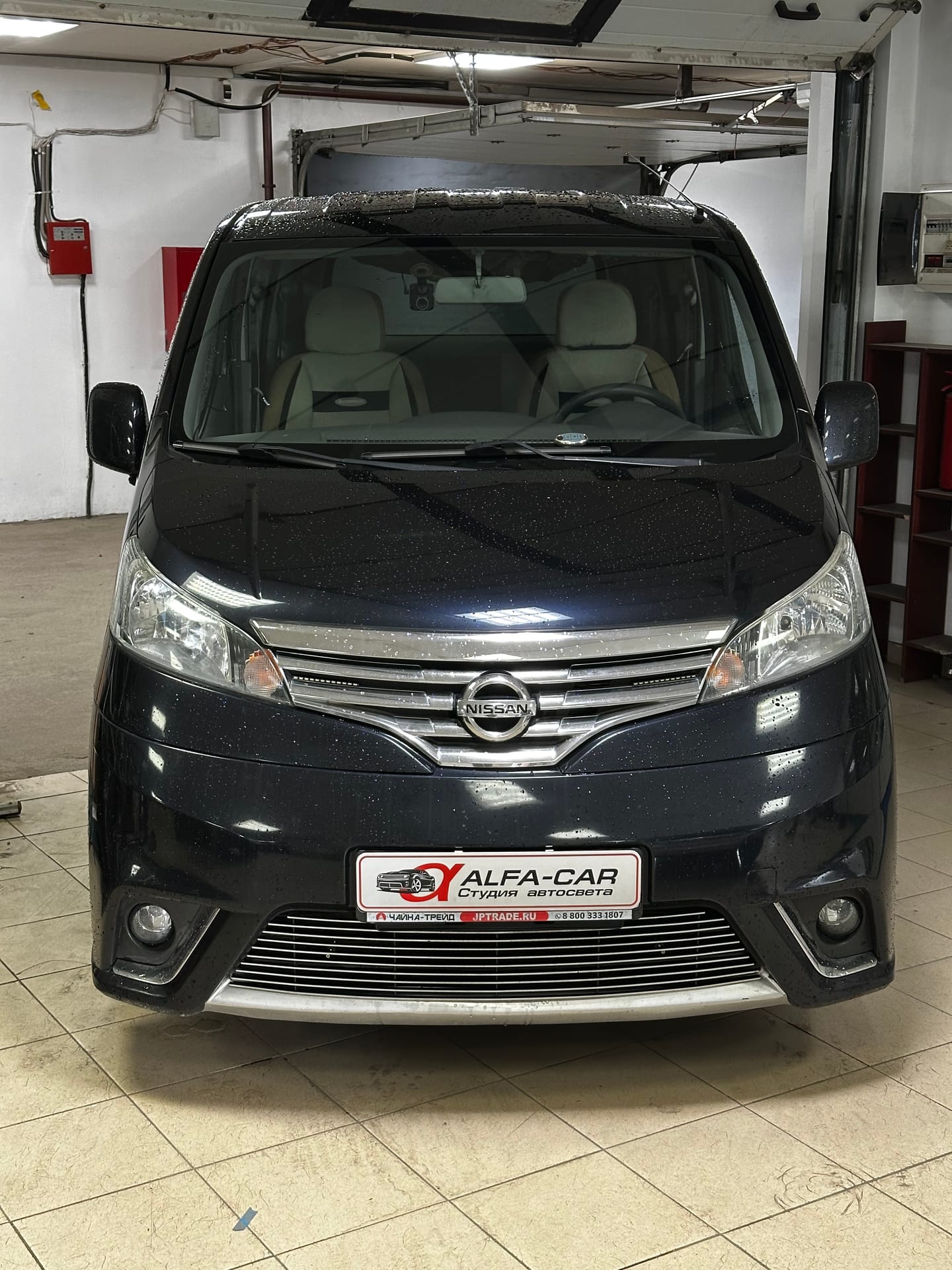 Nissan NV200 — замена линз