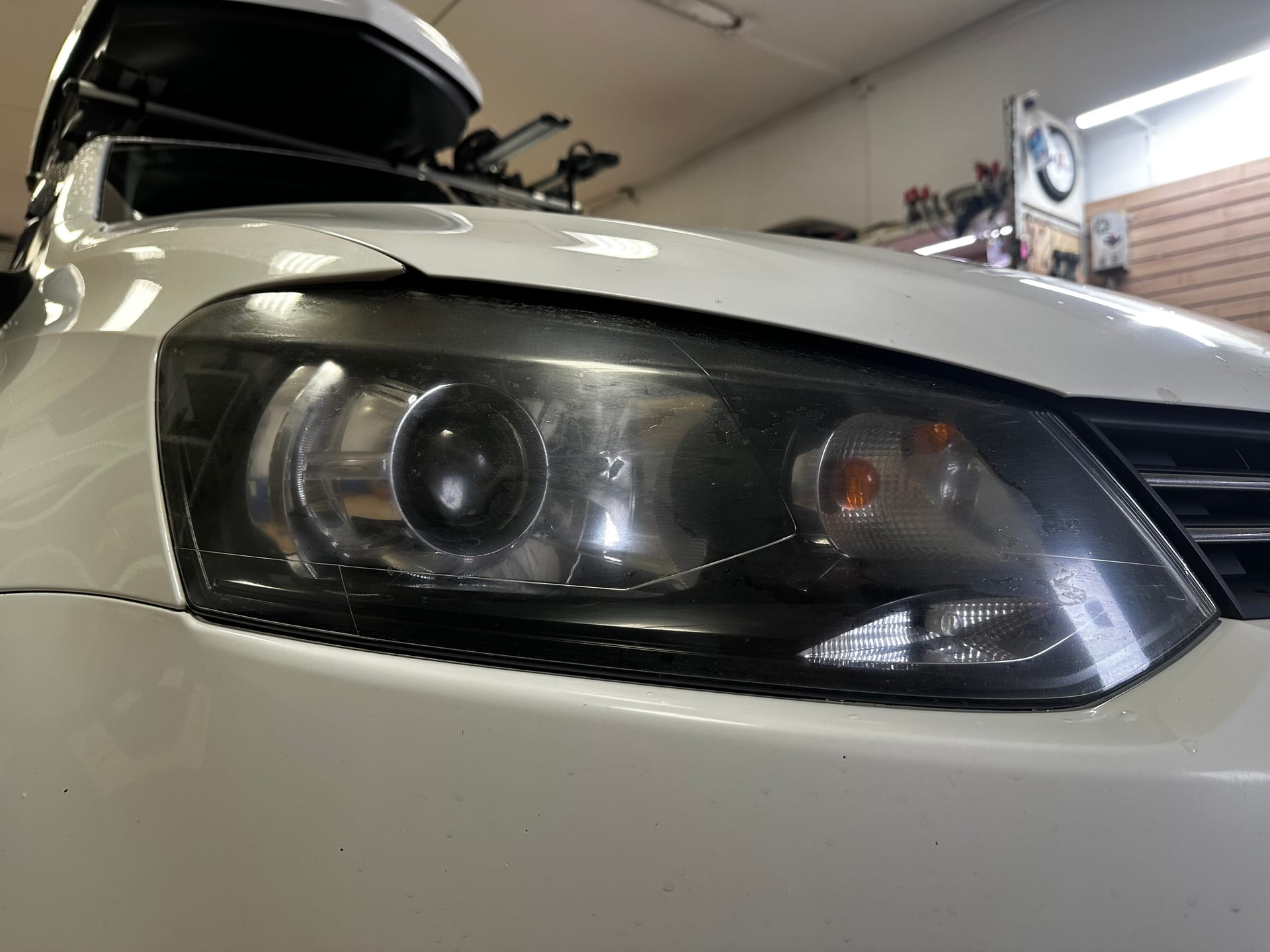 Volkswagen Polo — замена линз в Alfa-Car, фото 5