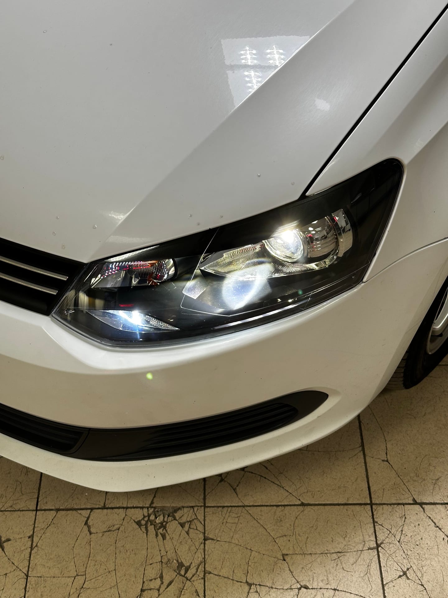 Volkswagen Polo — замена линз в Alfa-Car, фото 19