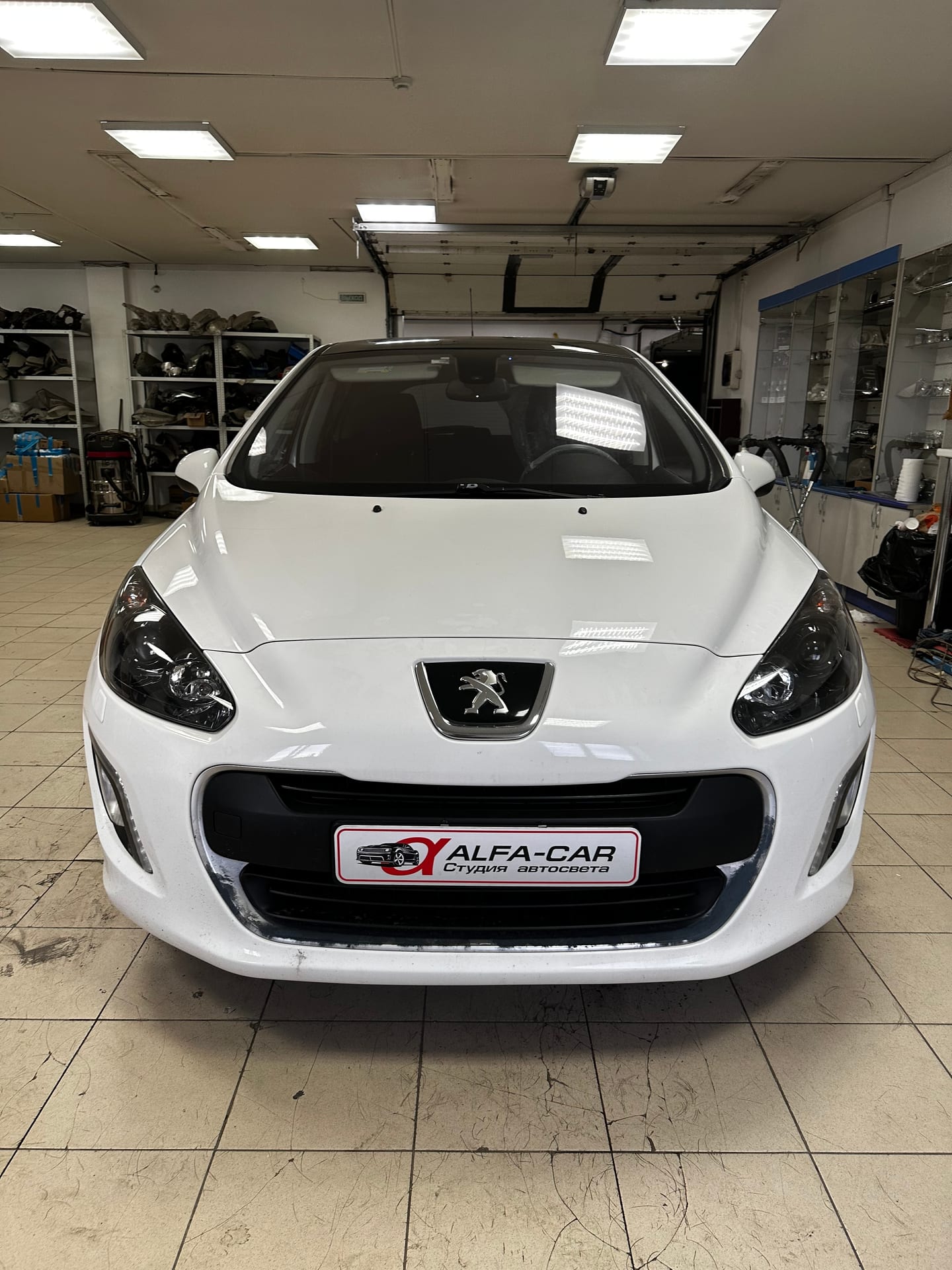 Peugeot 308 — замена линз в Alfa-Car, фото 13