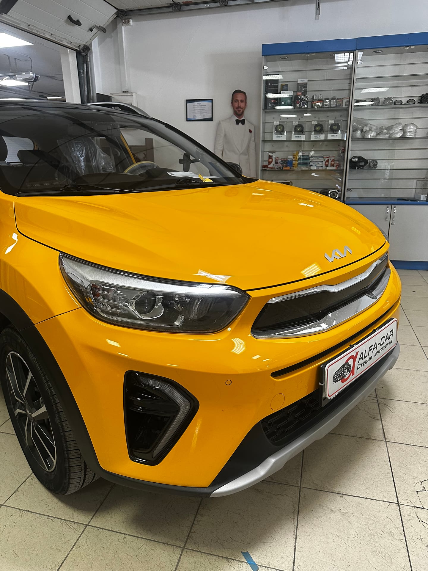 Kia KX1 — замена линз в Alfa-Car, фото 3