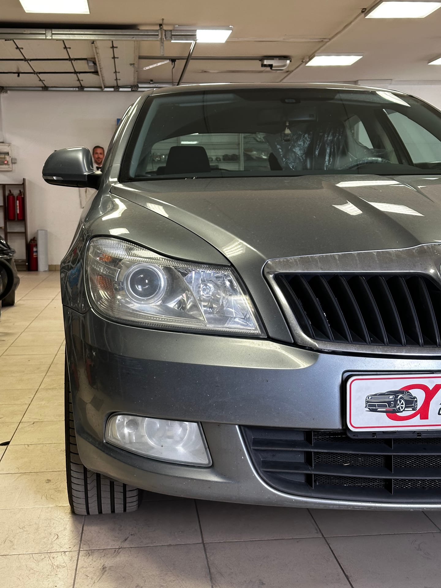 Skoda Octavia — замена линз в Alfa-Car, фото 7