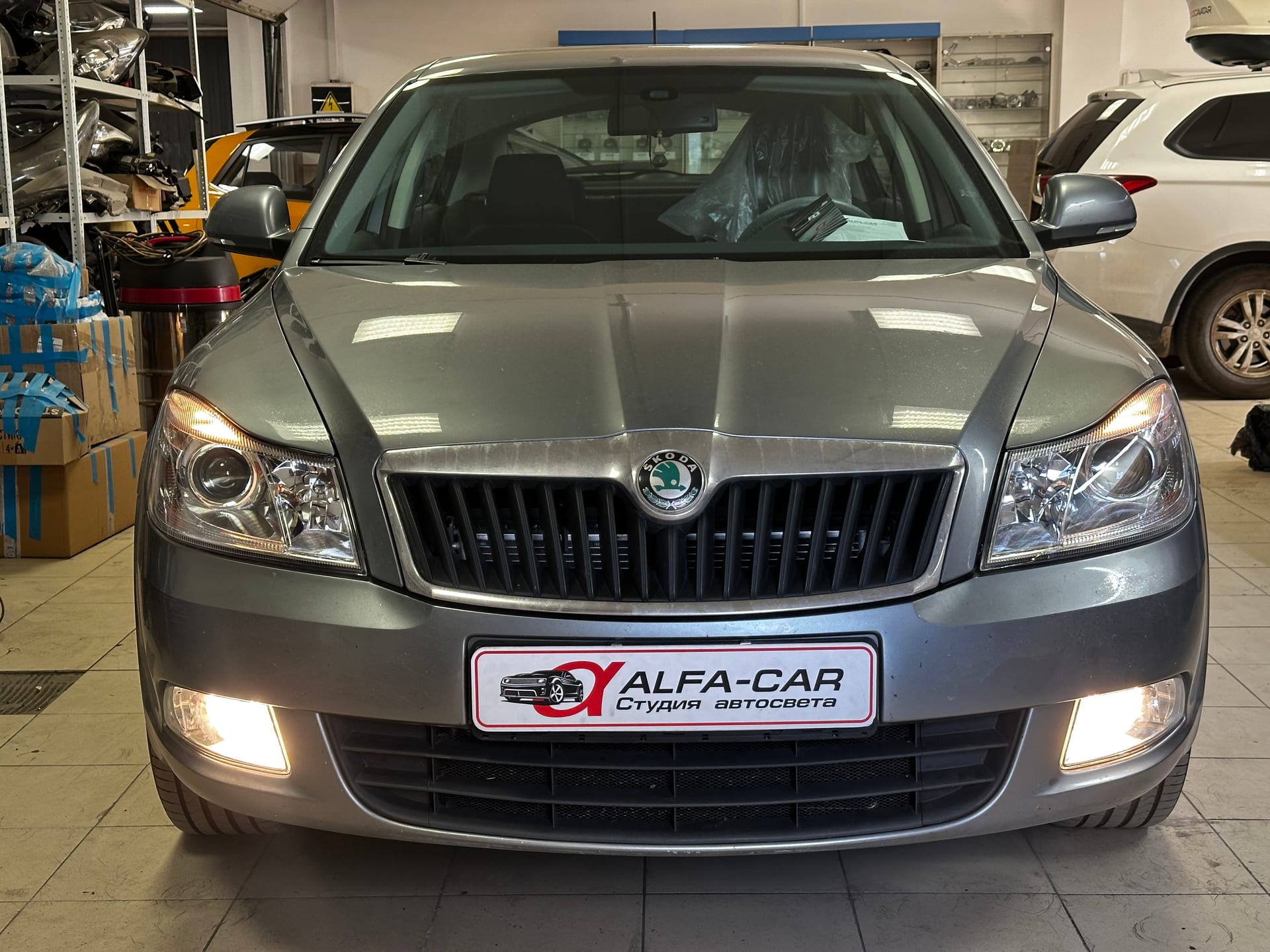Skoda Octavia — замена линз в Alfa-Car, фото 14