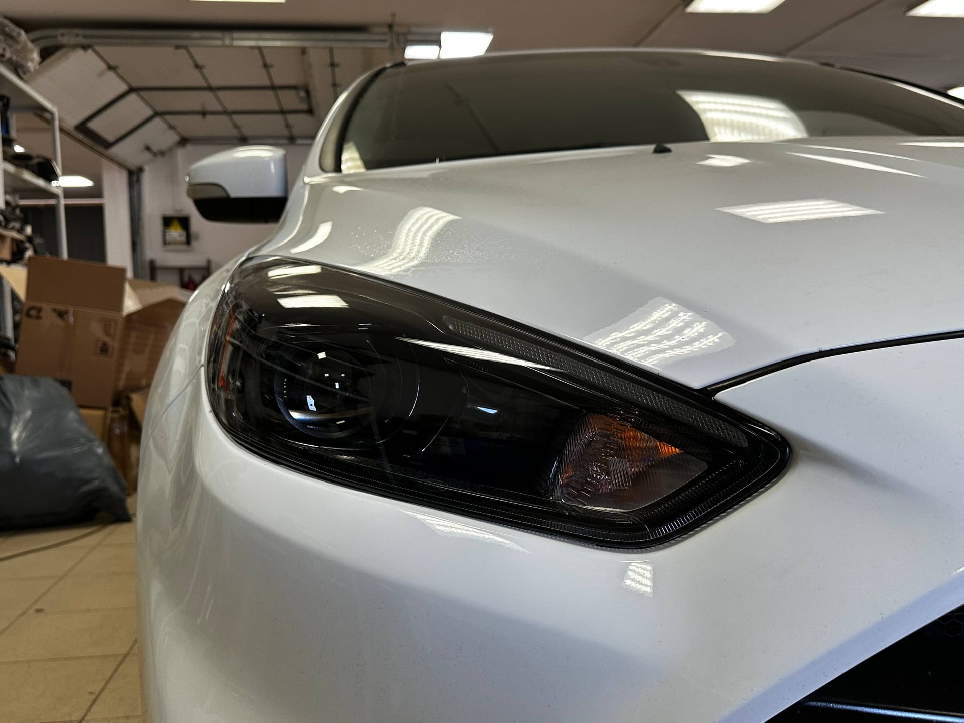 Ford Focus RS — замена линз в Alfa-Car, фото 14