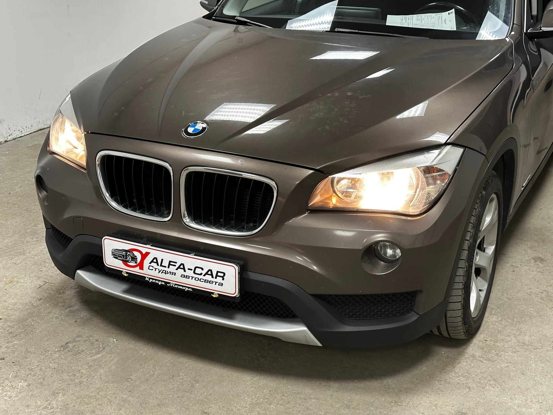 BMW X1 — замена линз в Alfa-Car, фото 5