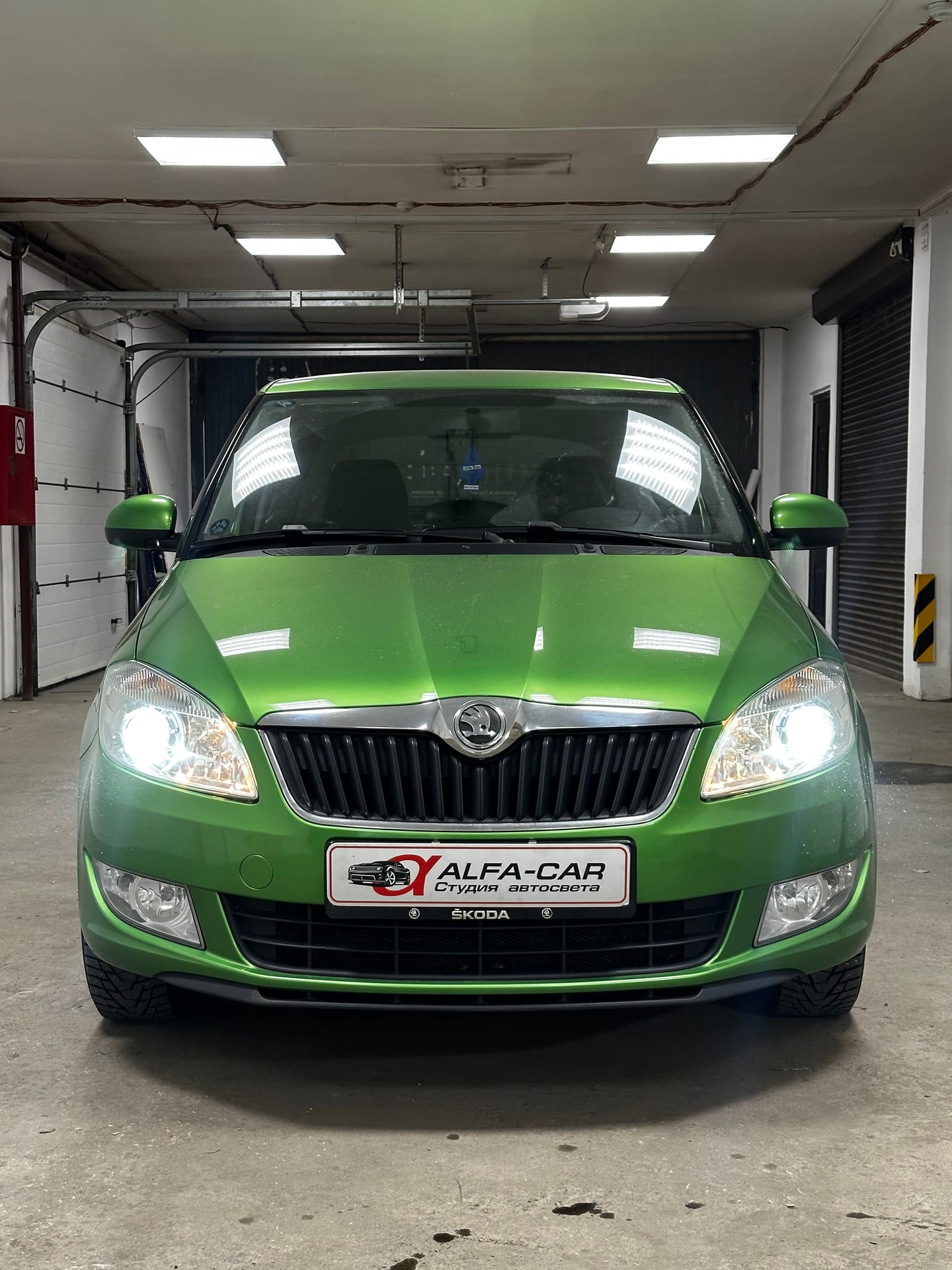 Skoda Fabia II — замена линз в Alfa-Car, фото 9