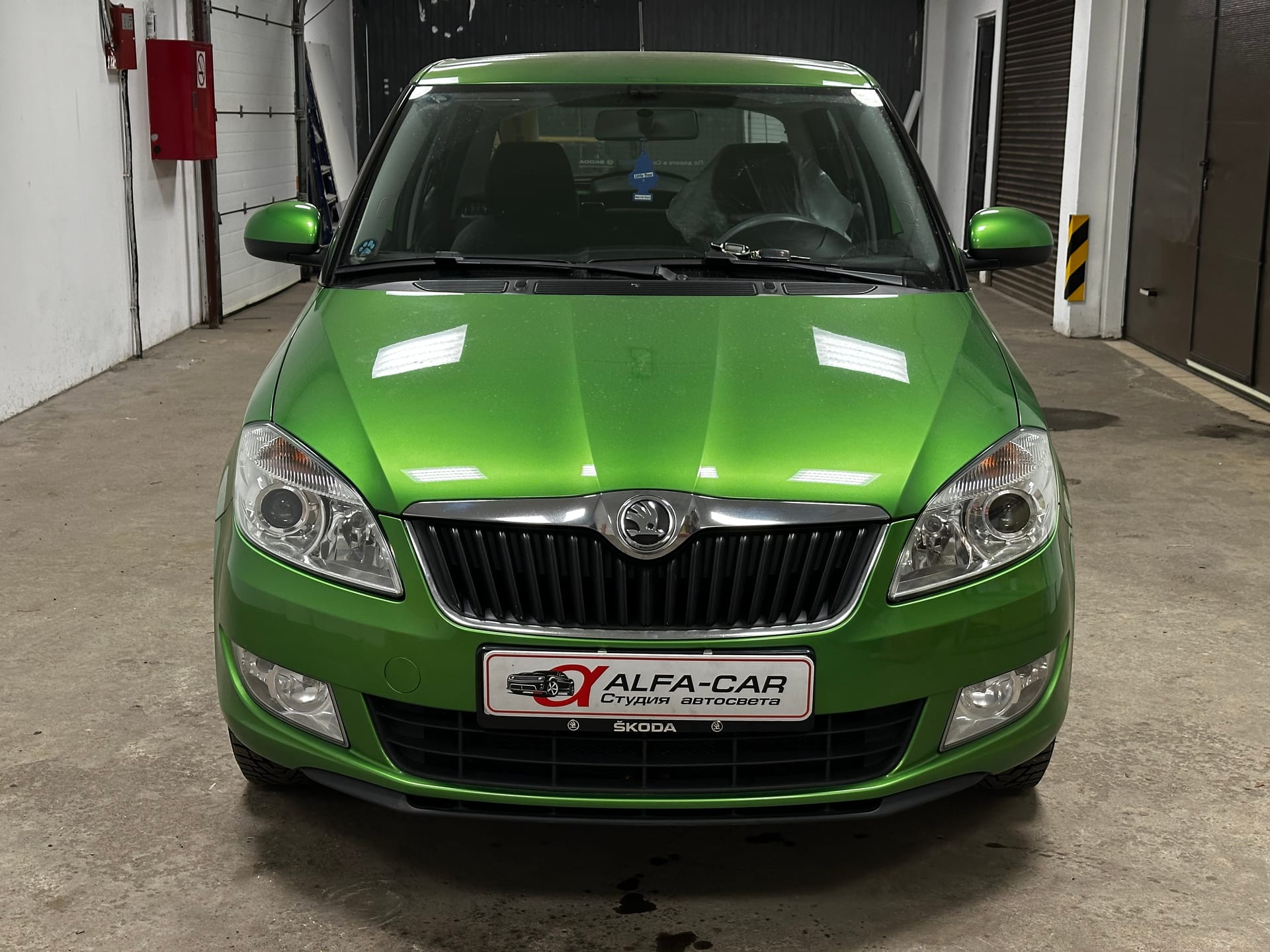 Skoda Fabia II — замена линз в Alfa-Car, фото 8